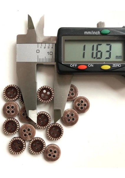 115 mm Kahverengi 4 Delikli Polyester Düğme(20 Adet) modelleri