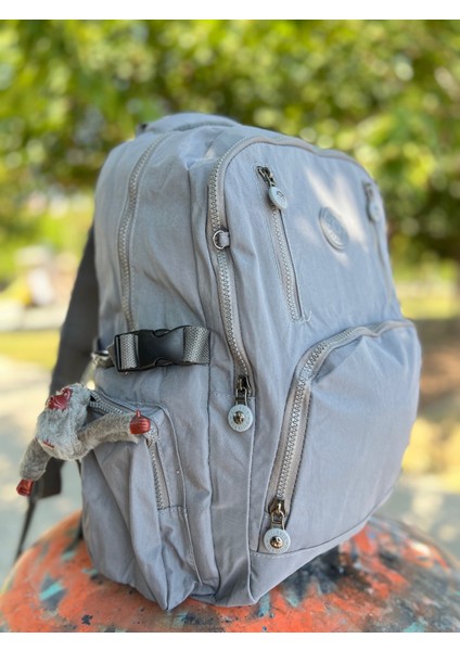 6 Fermuarlı Geniş Hacimli Yağmur Suyu Itici Özellikte Okul Için Uygun Kumaş Sırt Çantası modelleri