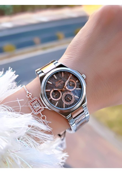 Çelik Kordon 30 mt Suya Dayanıklı Bileklik Hediyeli Kadın Kol Saati BSL.09.2385.4.02 fiyatları