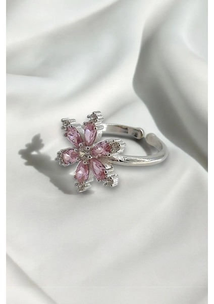 925 Ayar Gümüş Lotus Çiçeği Ayarlanabilir Yüzük (Özel Kutulu)