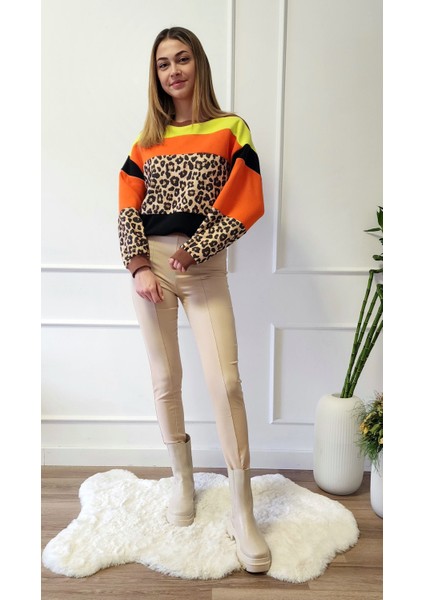 Leopar Desenli Sweatshirt