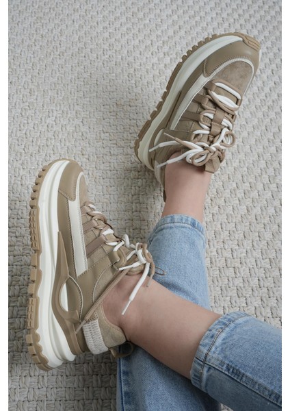 MARA ORİJİNAL GUJA İTHAL ÖZEL SERİ KADIN SPOR AYAKKABI CAMEL fırsatları