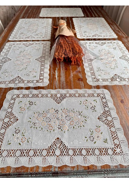 Dantel Görünümlü Amerikan Servis 6lı / 1.sınıf Pvc