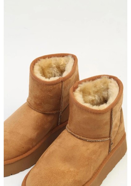 Kadın İçi Peluş Süet Taba Yüksek Taban Günlük Bot 52710 fırsatları