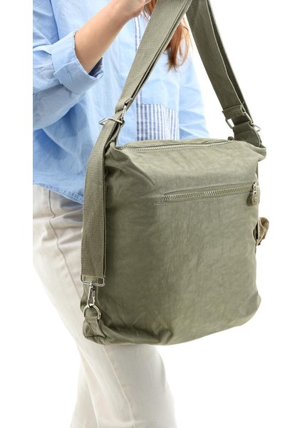 Ister Sırt Ister Omuz Ister Çapraz Askılı Fonksiyonel Kullanım Kadın Çantası 30*30 cm Büyük Boy modelleri