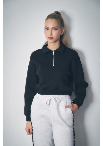 Polo Yaka Yarım Fermuarlı Crop Sweatshirt