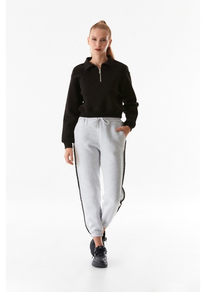 Polo Yaka Yarım Fermuarlı Crop Sweatshirt fırsatları