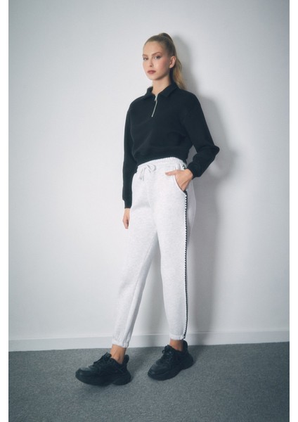 Polo Yaka Yarım Fermuarlı Crop Sweatshirt fiyatları
