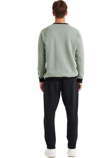 Yuvarlak Yaka Düz Yeşil Erkek Sweatshırt 40622 fırsatları