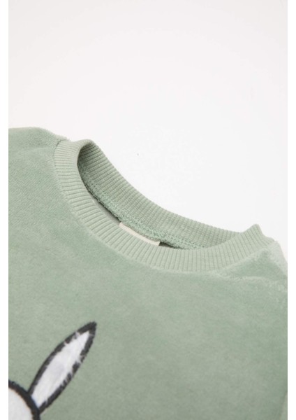 Kız Bebek Pijama Takımı Tavşan Baskılı Velur Uzun Kollu Üst Beli Lastikli Uzun Alt D5381A524WN modelleri