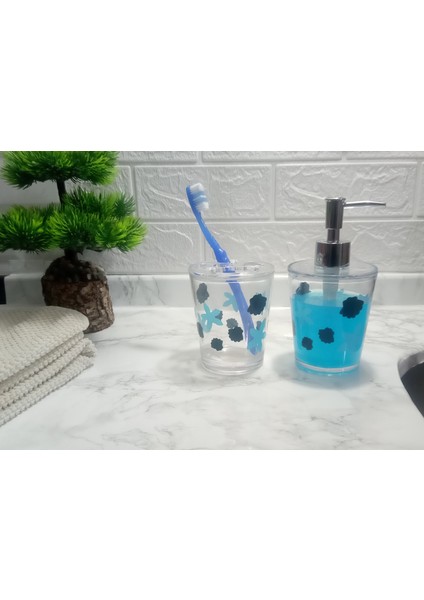 - Sıvı Sabunluk ve Diş Fırçalık 2 Li Banyo Seti Benekli Model