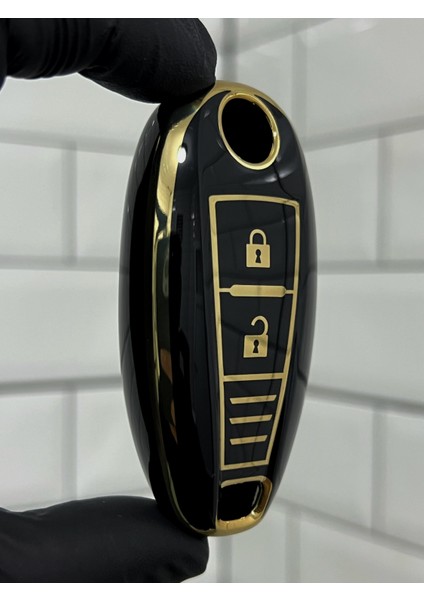 Suzuki Vitara Sx4 Swift Ignis Baleno Anahtar Kılıfı Siyah Gold