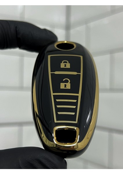 Suzuki Vitara Sx4 Swift Ignis Baleno Anahtar Kılıfı Siyah Gold modelleri