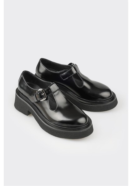 Siyah Deri Kadın Günlük Ayakkabı fiyatları