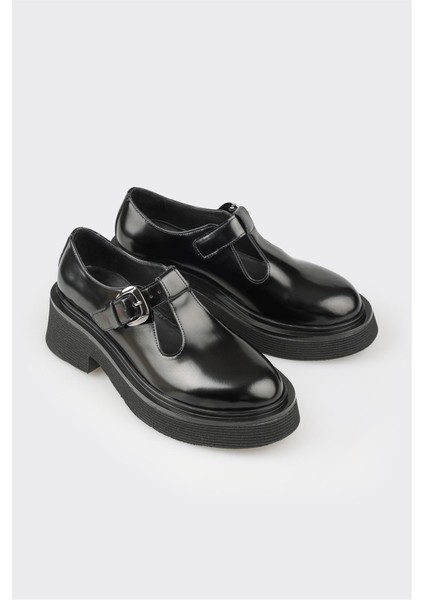 Siyah Deri Kadın Günlük Ayakkabı fiyatları