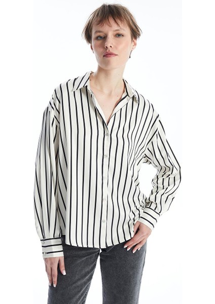 Çizgili Uzun Kollu Oversize Saten Kadın Gömlek