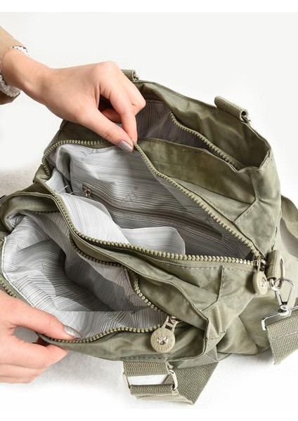 Kadın Omuz Çantası Çapraz Askılı Postacı Bayan Çantası 23*30 cm Içi Astarlı Yağmur Geçirmez indirimleri