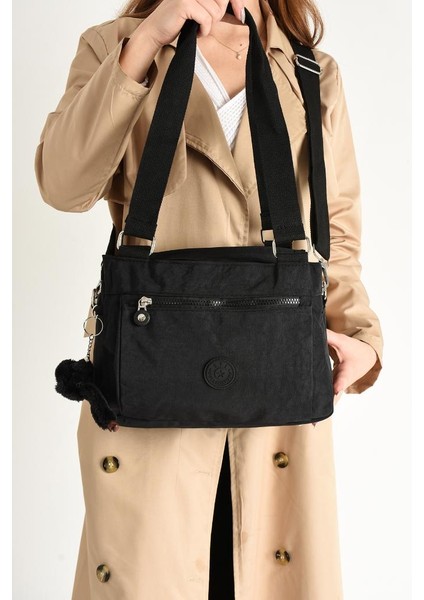 Kadın Omuz Çantası Çapraz Askılı Postacı Bayan Çantası 23*30 cm Içi Astarlı Yağmur Geçirmez