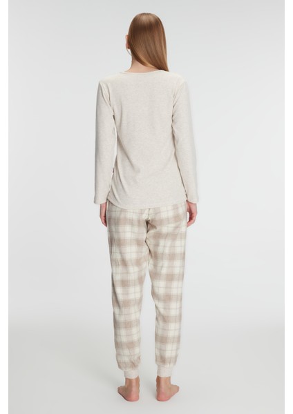 Kadın Pamuklu Uzun Kollu Pijama Takımı11263