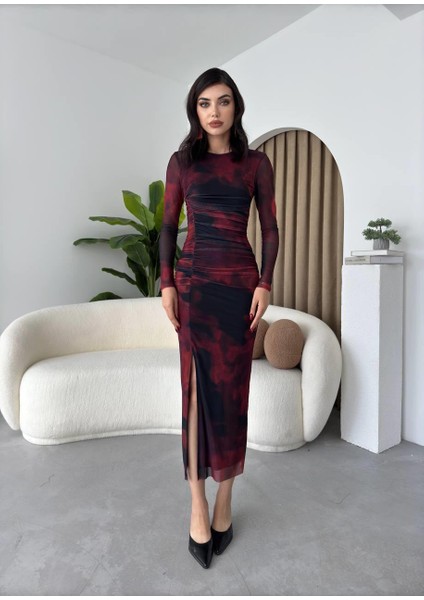 Kolye Streç Yırtmaçlı Elbise