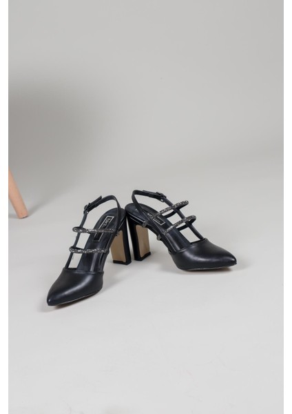 Rıke Taş Biyeli Topuklu Ayakkabı Siyah fırsatları