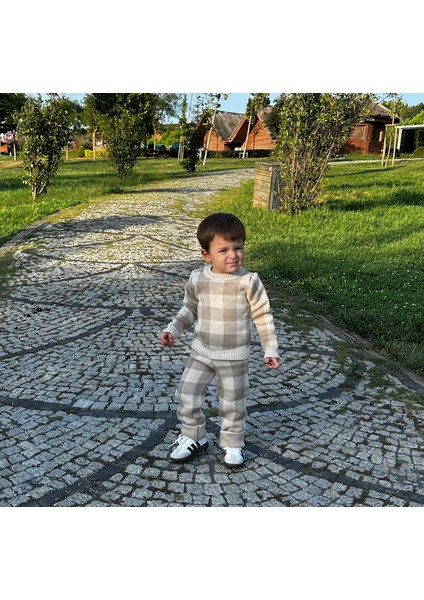 Triko Ekose Desenli Bisiklet Yaka Alt Üst Takım modelleri
