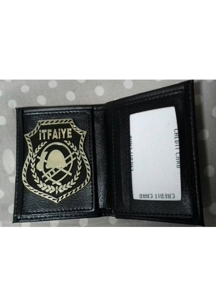 Itfaiye ,rozetli Cüzdanı Al.sadece Kurum Adresine Gönderilir.kurum Pers Alabilir.sivile Satılmaz