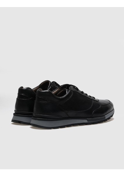 Hakiki Deri Siyah Bağcıklı Erkek Spor Ayakkabı