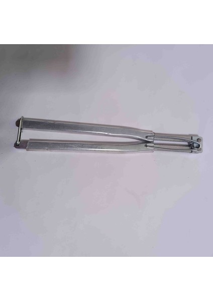 Çelik Fıstık Kıracağı 23 cm