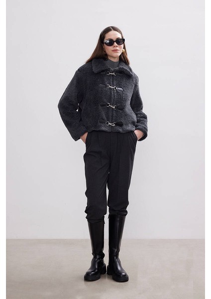 Antrasit Peluş Crop Ceket fiyatları