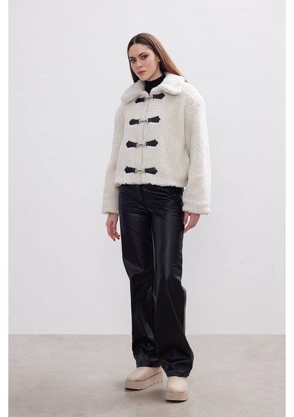 Ekru Peluş Crop Ceket