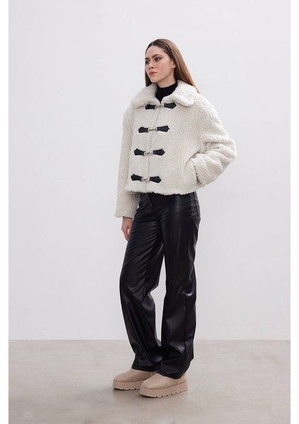 Ekru Peluş Crop Ceket