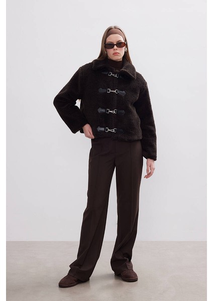 Kahverengi Peluş Crop Ceket modelleri