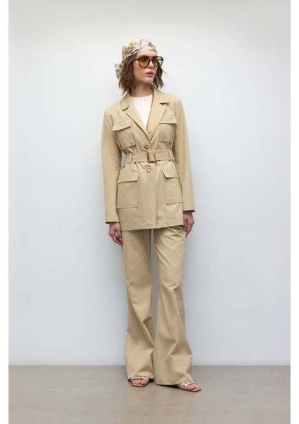 Kum Retro Kemerli Ince Gabardin Ceket