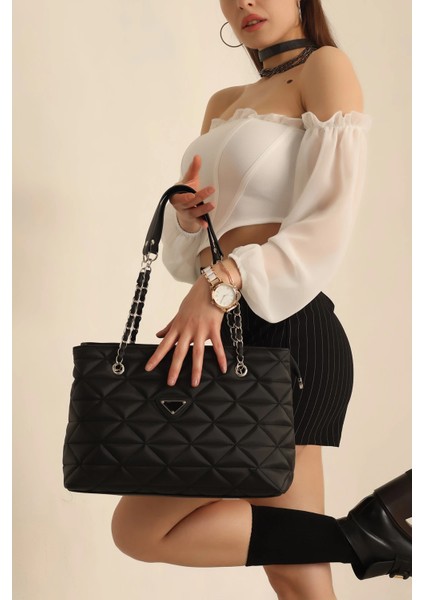 Siyah Kapitone Kol ve Omuz Çantası fiyatları