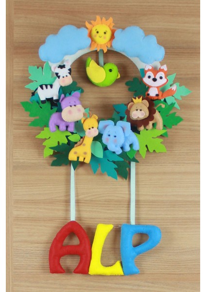 Alp Isimli Safari Erkek Bebek Kapı Süsü