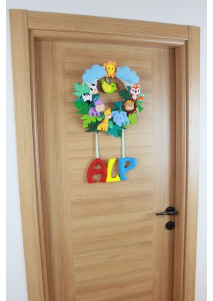 Alp Isimli Safari Erkek Bebek Kapı Süsü fırsatları