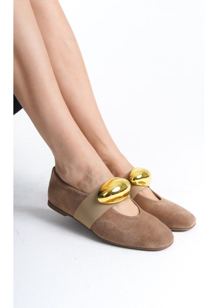 Mubiano Hakiki Deri Collection Kadın Gold Toka Detaylı Süet Babet Bej - MCRGN8037 - BJ