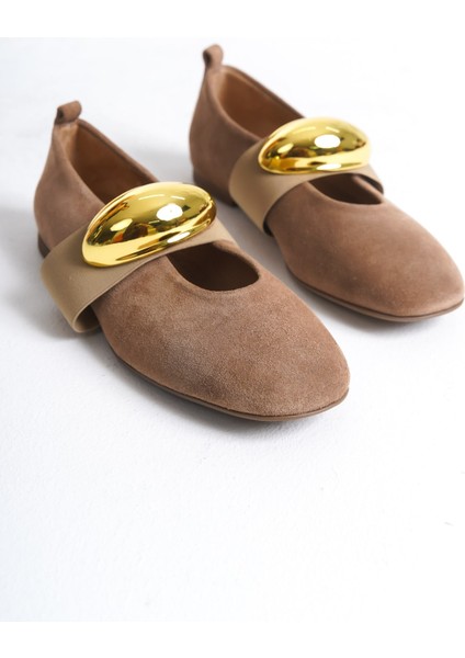 Mubiano Hakiki Deri Collection Kadın Gold Toka Detaylı Süet Babet Bej - MCRGN8037 - BJ fiyatları
