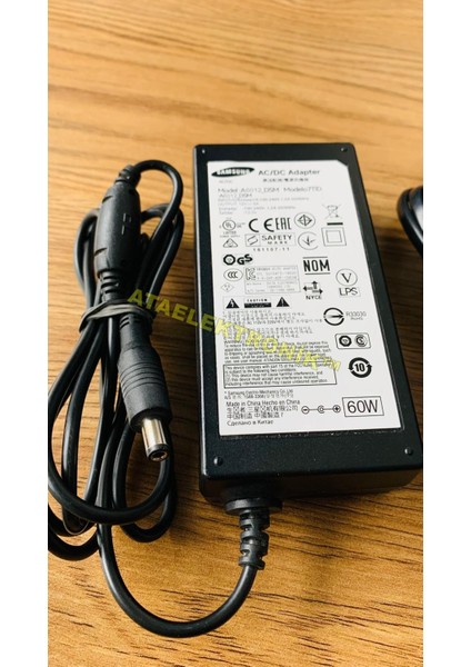 Orijinal Samsung Adaptörü 12 VOLT 5 AMPER 60 WATT 60 WATT >>> Orijinal Samsung fiyatları
