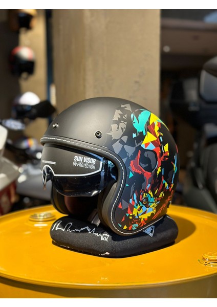 Kask Jet&Cafe Dallas Skull Sv (Gözlüklü) Grafik