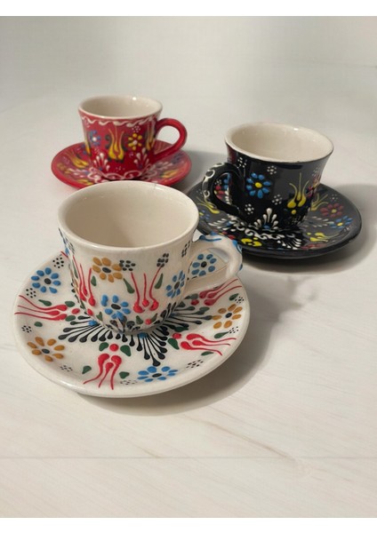 Dekoratif 3 Kişilik Şık Lale Çini Tasarımlı Tamamen El Yapımı Kahve Fincan Seti