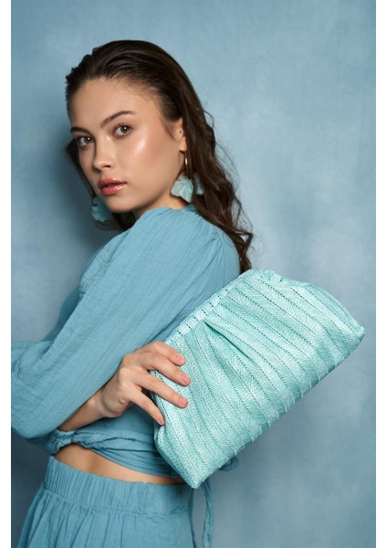 Bebe Mavi Hasır Portföy Clutch Çanta