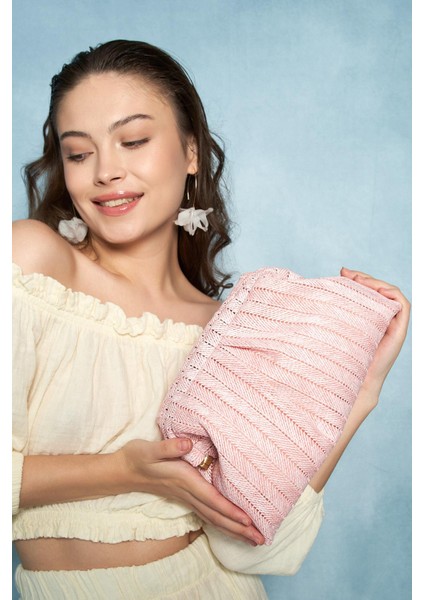 Pembe Hasır Portföy Clutch Çanta