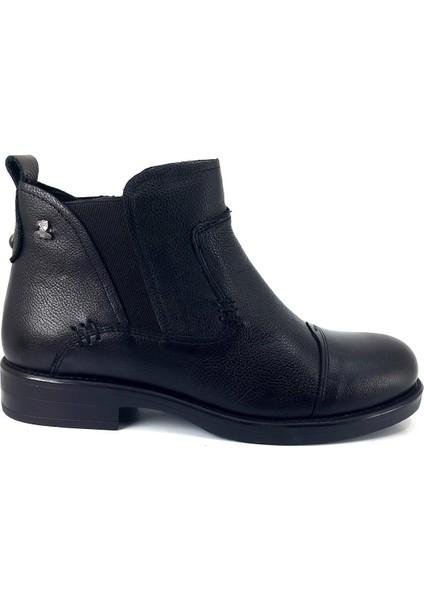 1852509 Kadın Deri Bot indirimleri