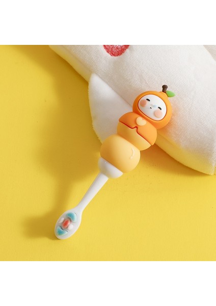 2-3-4-6 Yaş ve Yarım Yaş Üstü Bebekler Için Yumuşak Kıllarla Dişlerini Fırçalamak Için On Bin Saçlı Manuel Sevimli Meyveli Diş Fırçası (Yurt Dışından)