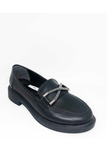 Kadın Rugan Cilt Loafer Ayakkabı modelleri