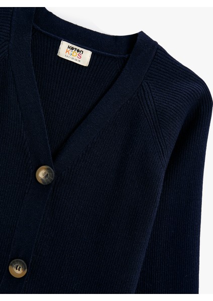 Okul Okul Hırkasısı V Yaka Düğmeli indirimleri