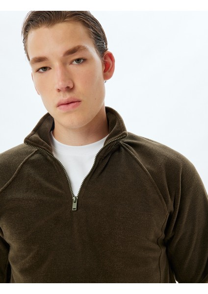 Fermuarlı Yaka Sweatshirt Uzun Kollu