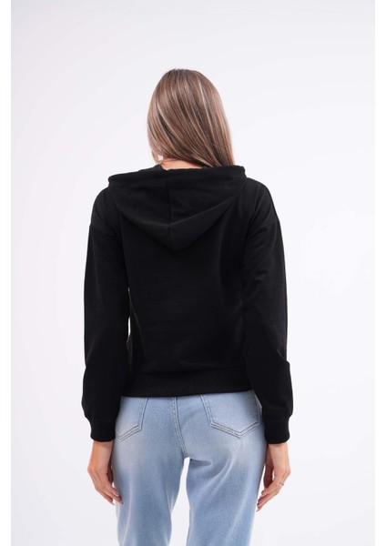 Kadın Kanguru Cepli Kapüşon Detaylı Iki Iplik Kısa Sweatshirt 245123 - indirimleri